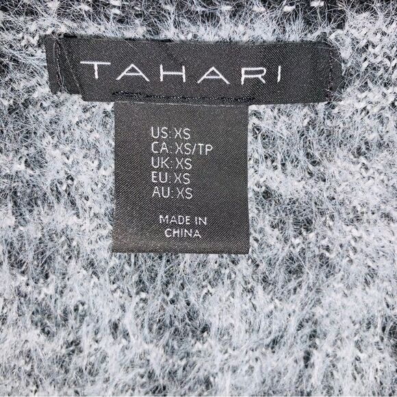 Tahari Black and White Houndstooth Cardigan with Gold Buttons XS to Medium - Picture 11 of 16